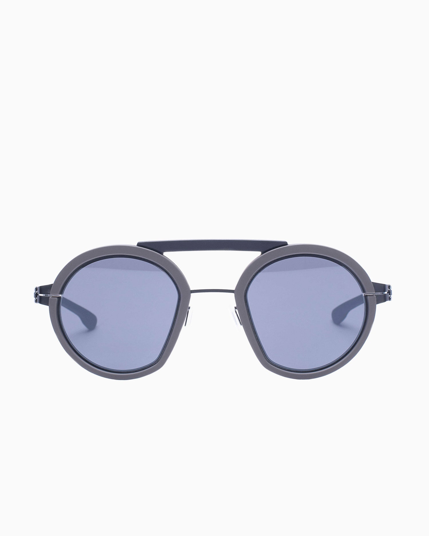 Ic Berlin - thesupervillain - black-basalt | Bar à lunettes:  Marie-Sophie Dion