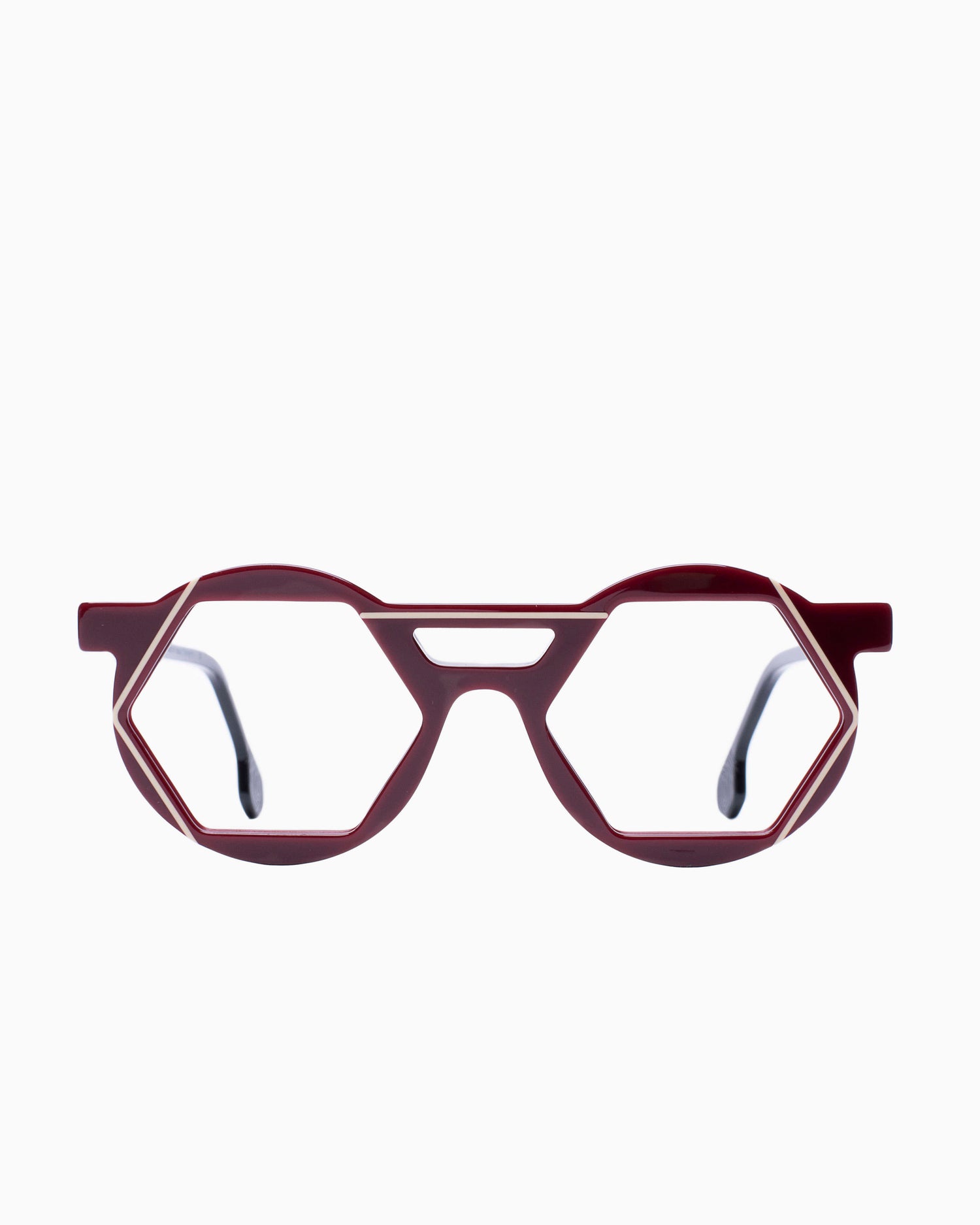 Dzmitry Samal - A6 - BordeauxBe | glasses bar:  Marie-Sophie Dion