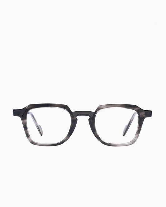 Anne and Valentin - Henri - 8C25 | glasses bar