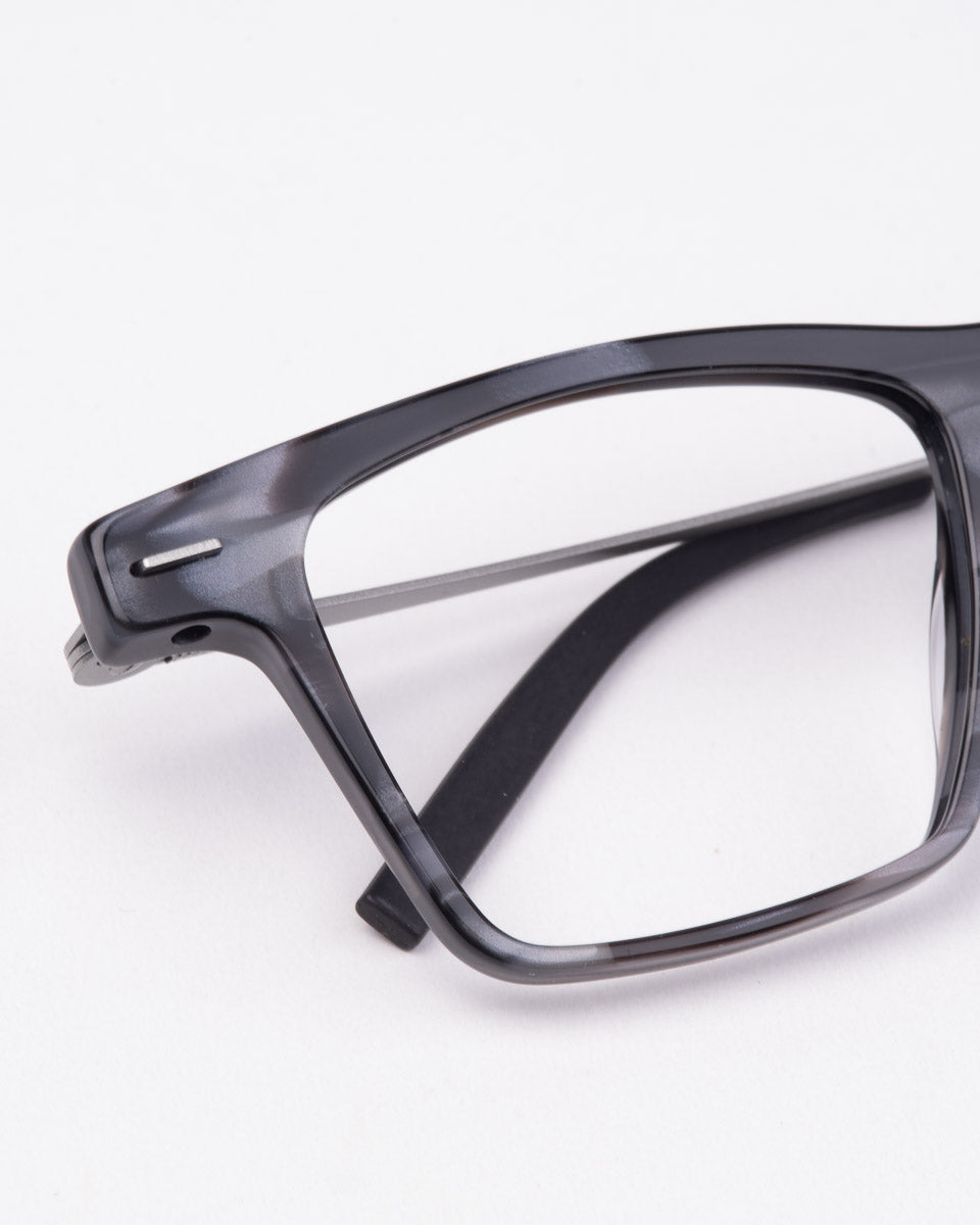 Theo - Peruna - 23 | glasses bar:  Marie-Sophie Dion