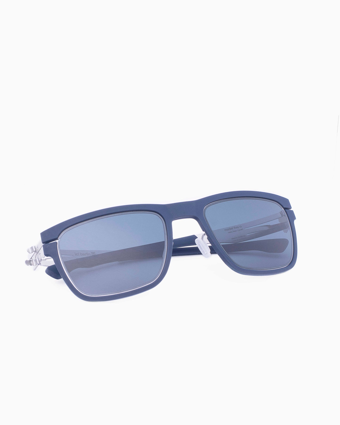 Ic Berlin - fiveo - pearl-navy-blue | glasses bar