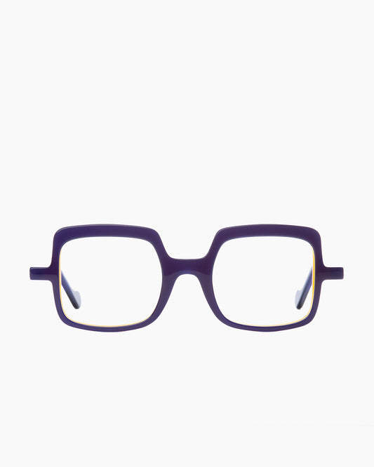 purple plastic rectangle eyeglasses by Anne et Valentin model athena, front view, lunettes de vue rectangle couleur violet