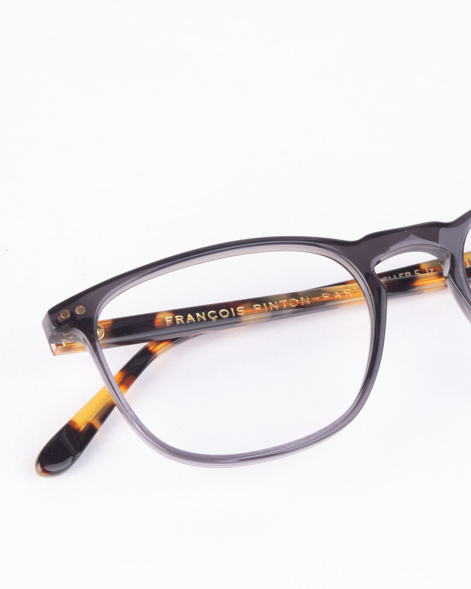 grey plastic rectangle eyeglasses by Francois Pinton model Traveller5, front view, lunettes de vue Gris rectangle