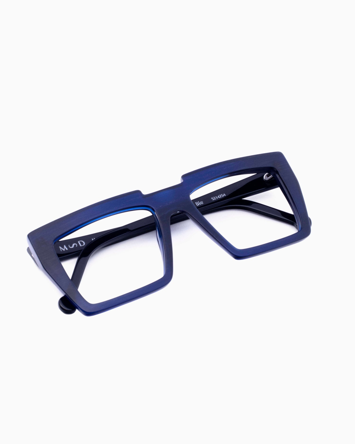 Marie-Sophie Dion - Bolduc - Ble | glasses bar:  Marie-Sophie Dion