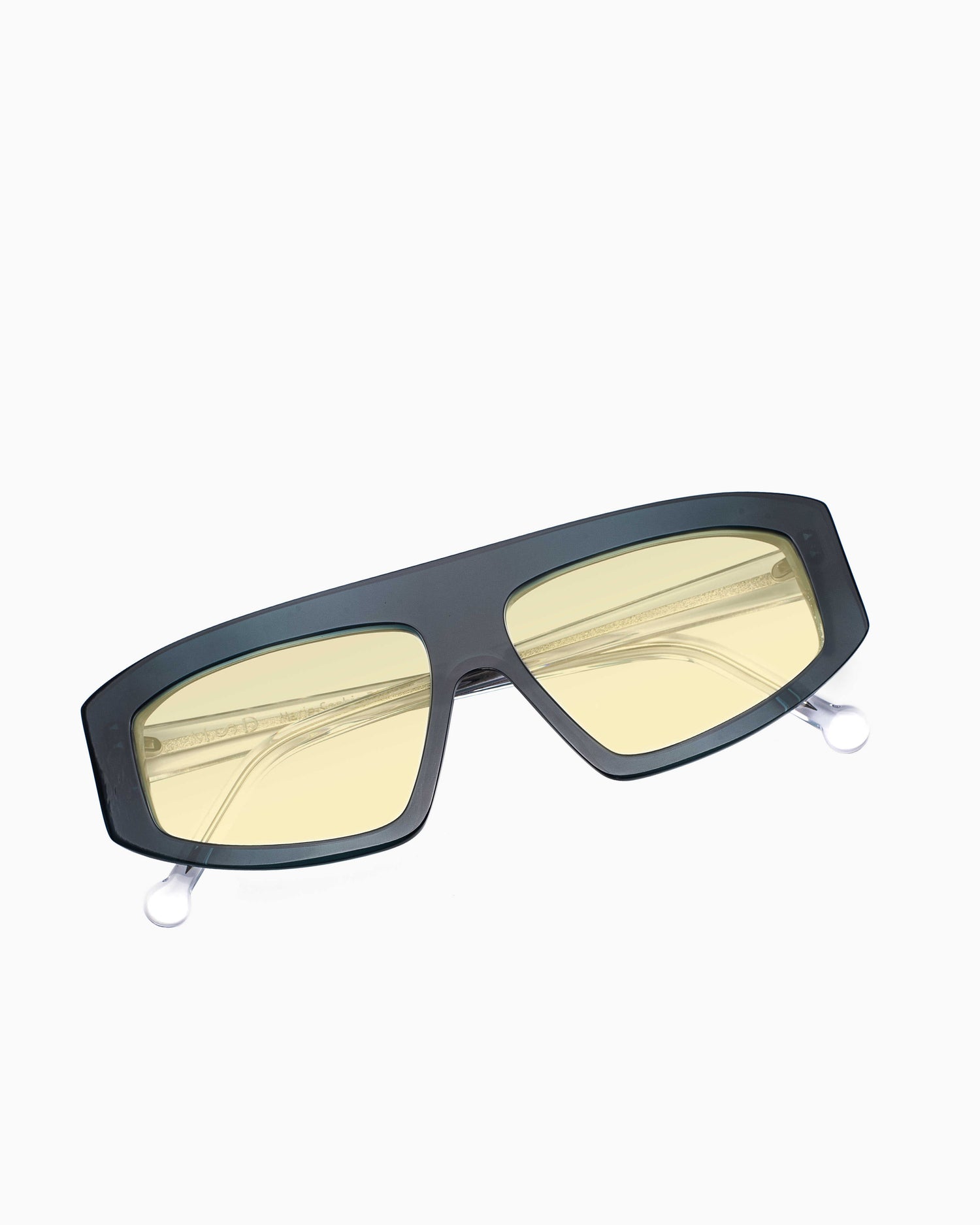 green plastic rectangle eyeglasses by Marie-Sophie Dion model Rogan, front view, lunettes de vue Vert rectangle
