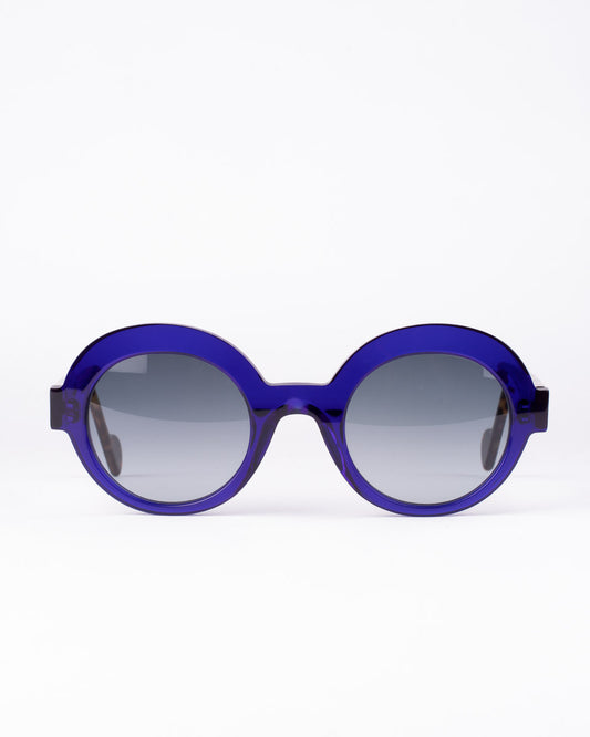 Anne and Valentine - sofia - 1804 | glasses bar