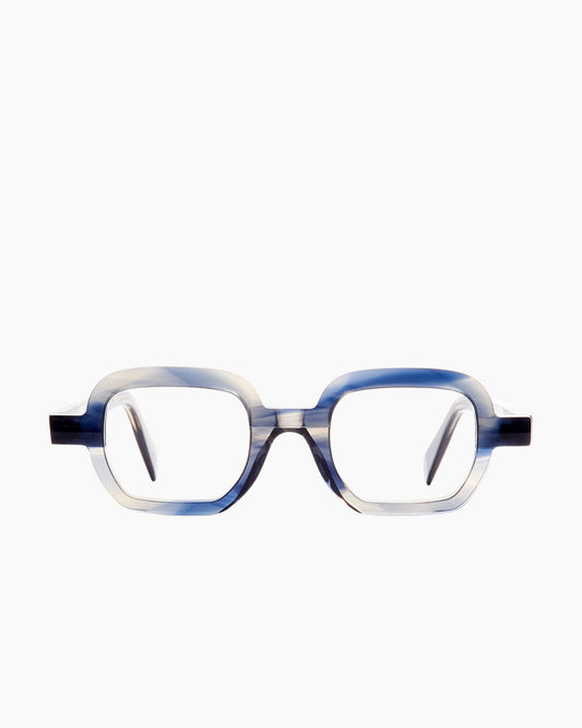 grey plastic rectangle eyeglasses by Anne et Valentin model reflet, front view, lunettes de vue rectangle couleur gris
