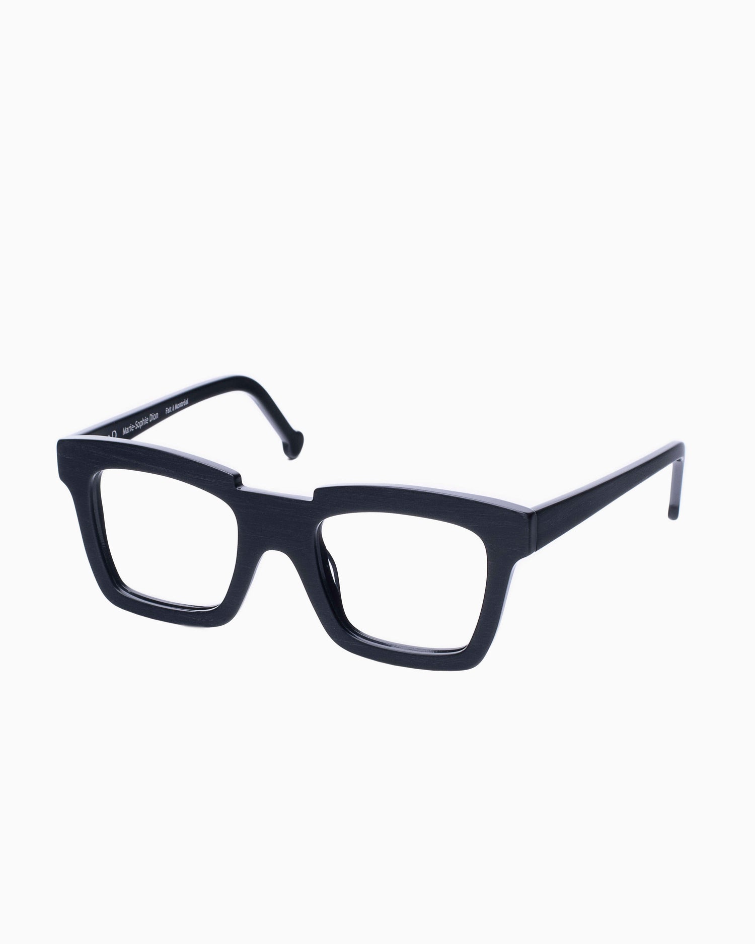 black plastic rectangle eyeglasses by Marie-Sophie Dion model Willard, front view, lunettes de vue rectangle couleur Noir