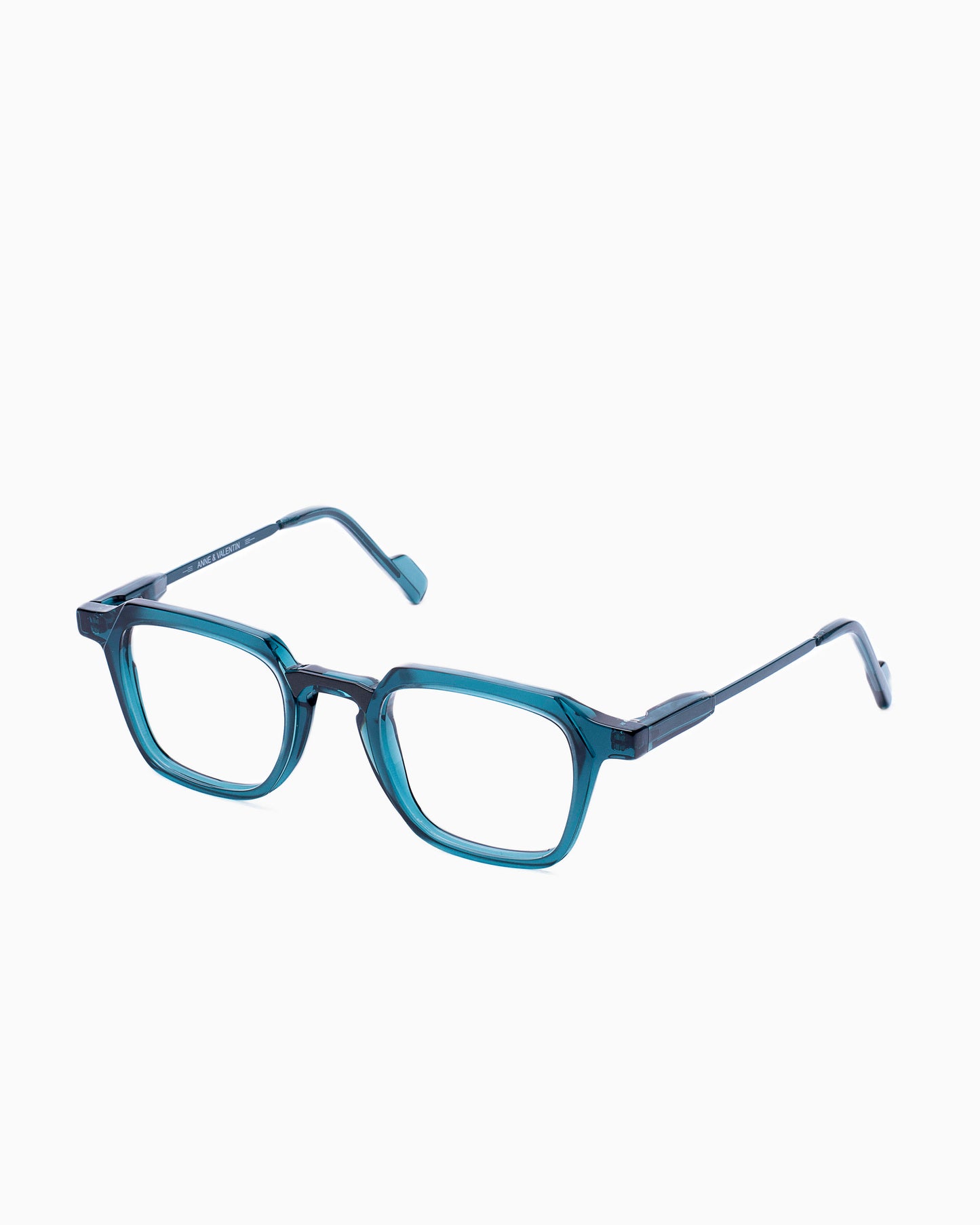 Anne and Valentin - Henri - 8C24 | glasses bar