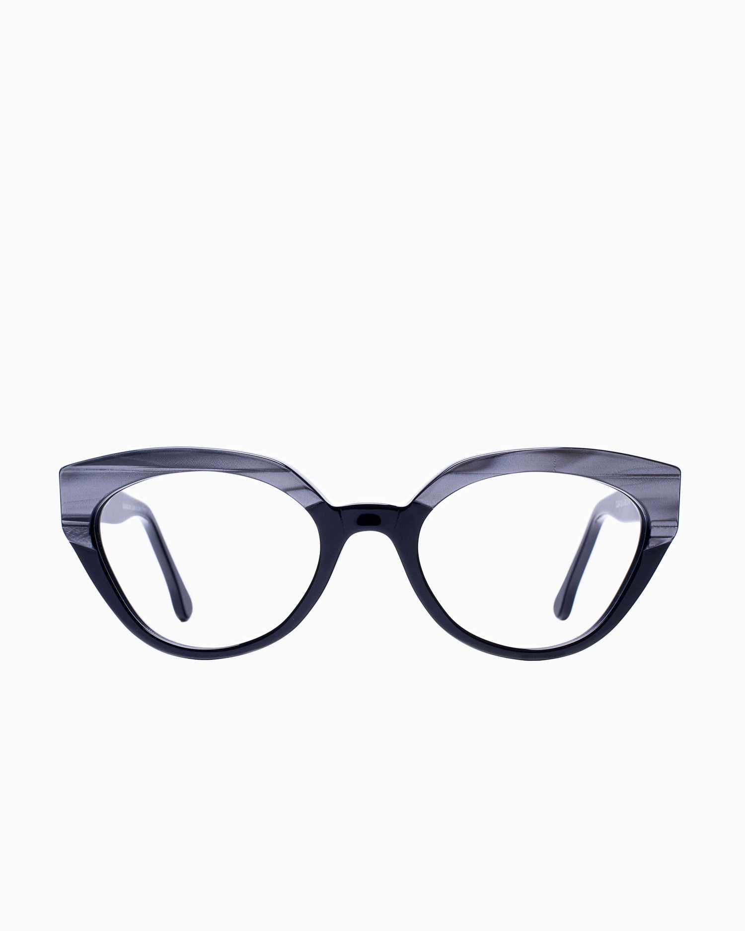 grey plastic cat eyeglasses by Traction model OLGA, front view, lunettes de vue chat couleur Gris