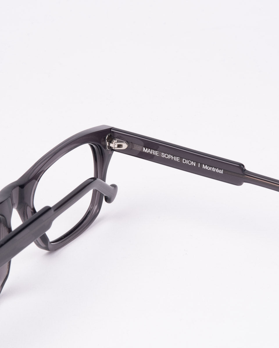 Marie-Sophie Dion - Hemingway - Grf | Bar à lunettes