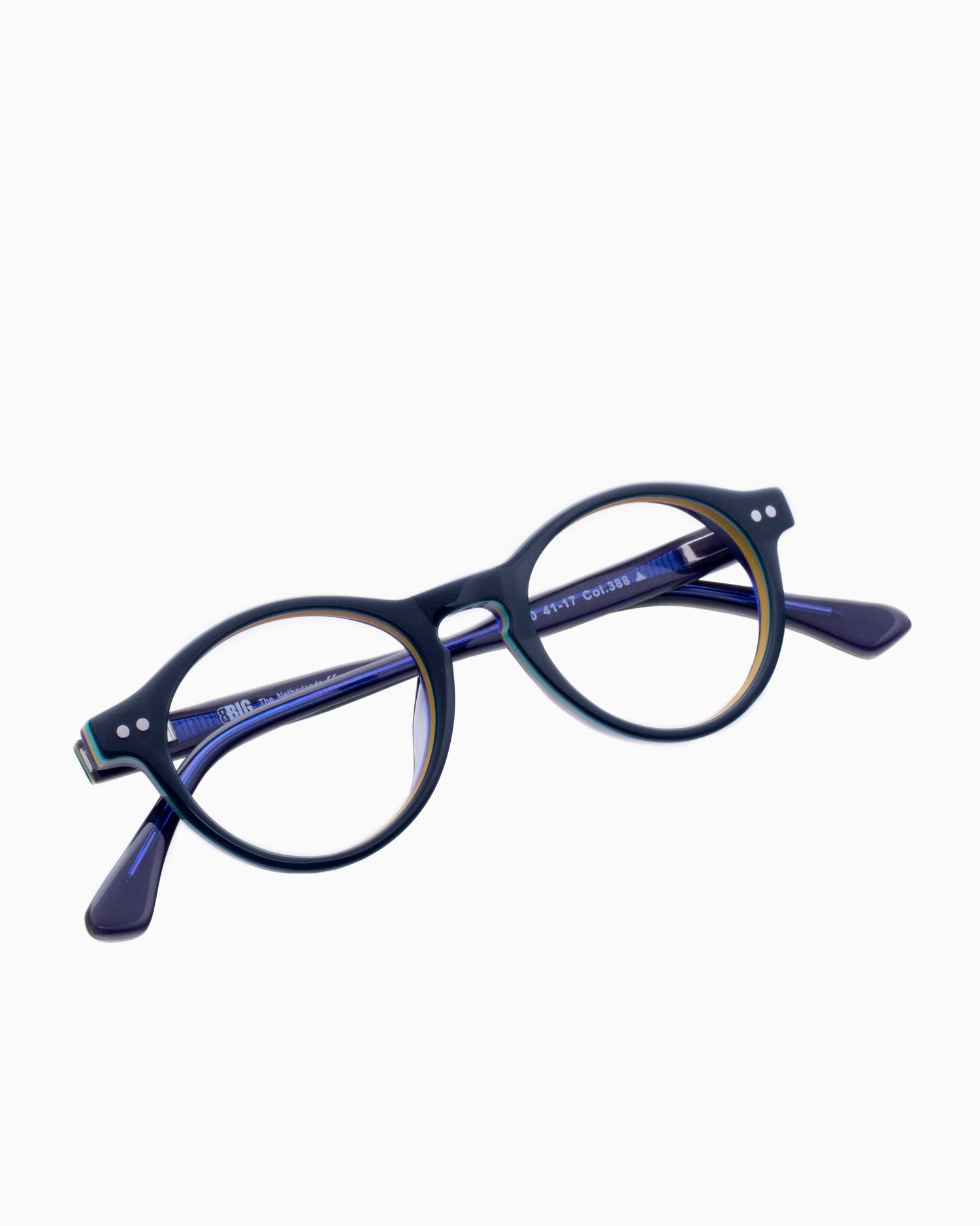 BBig - 220 - 388 | glasses bar:  Marie-Sophie Dion