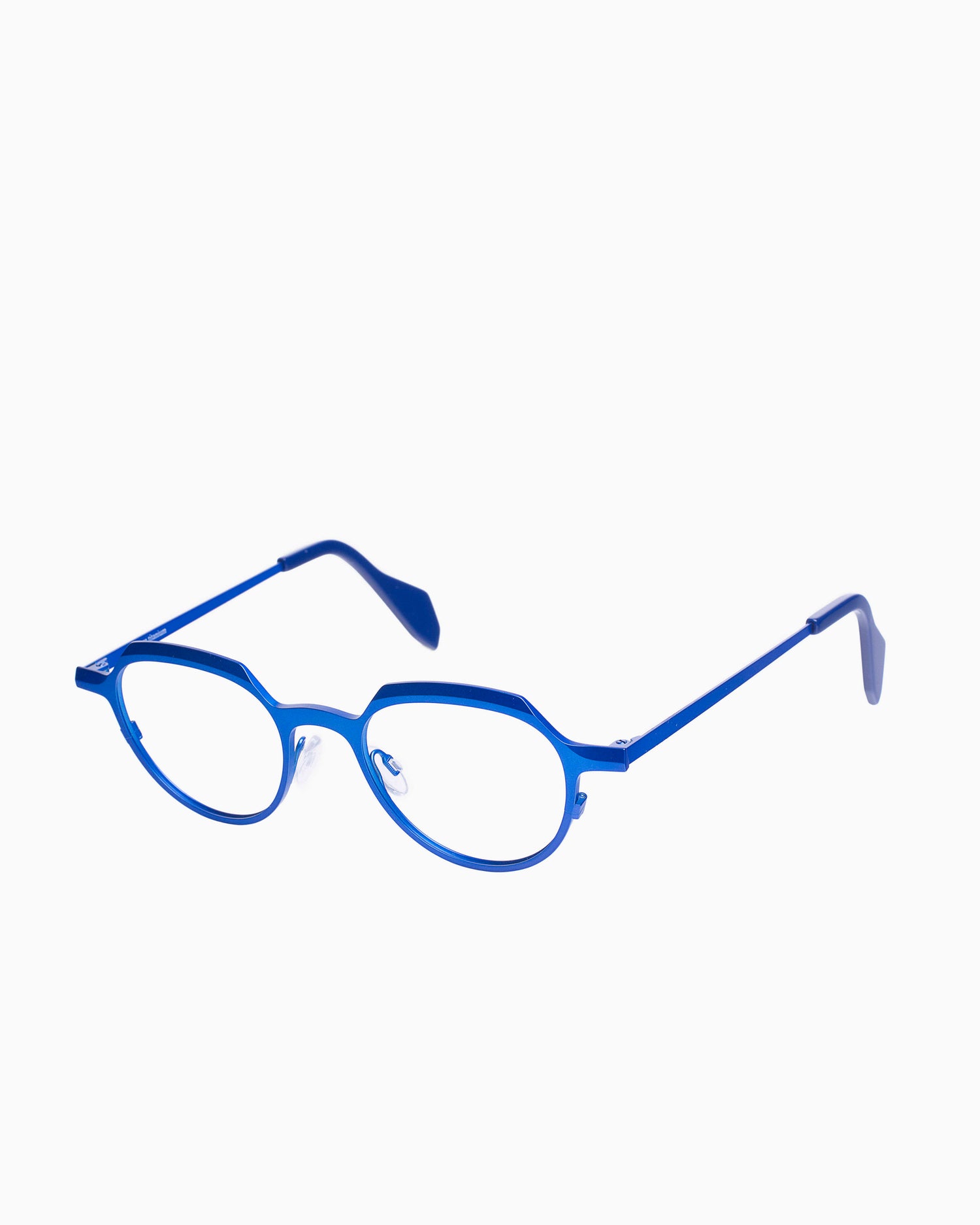Theo - Obus - 601 | Bar à lunettes:  Marie-Sophie Dion