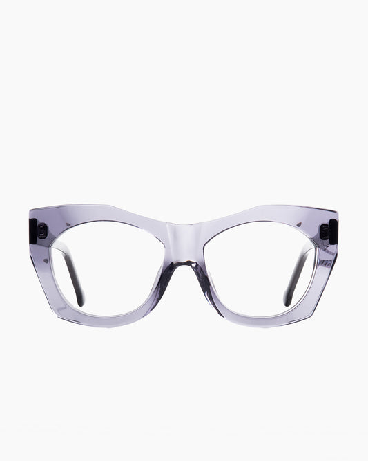 grey plastic butterfly eyeglasses by Marie-Sophie Dion model Ferro, front view, lunettes de vue papillon couleur gris