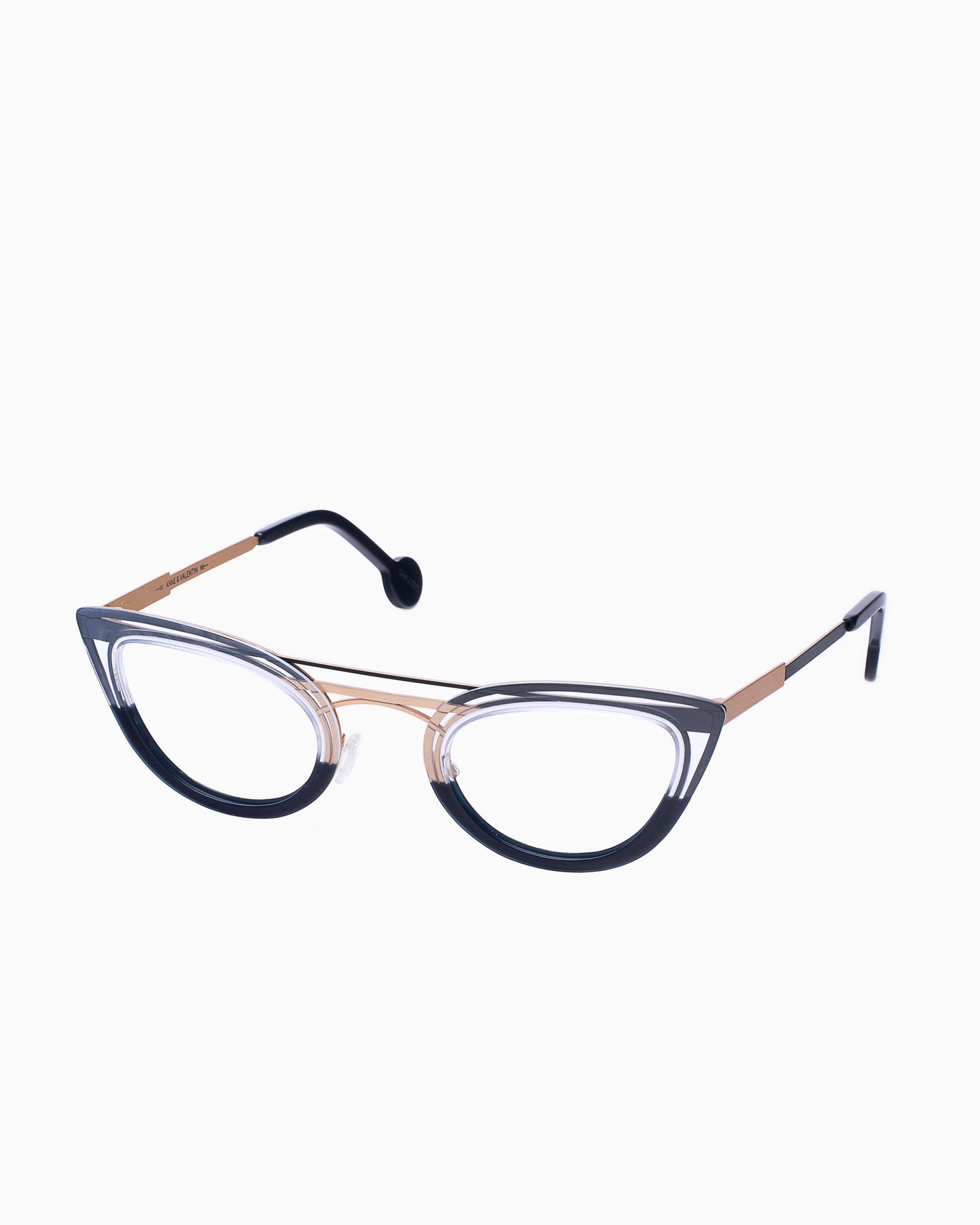 Anne and Valentin - Maze3 - 9C26 | glasses bar