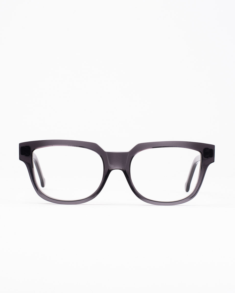 grey plastic butterfly eyeglasses by Marie-Sophie Dion model Lachapelle, front view, lunettes de vue Gris papillon