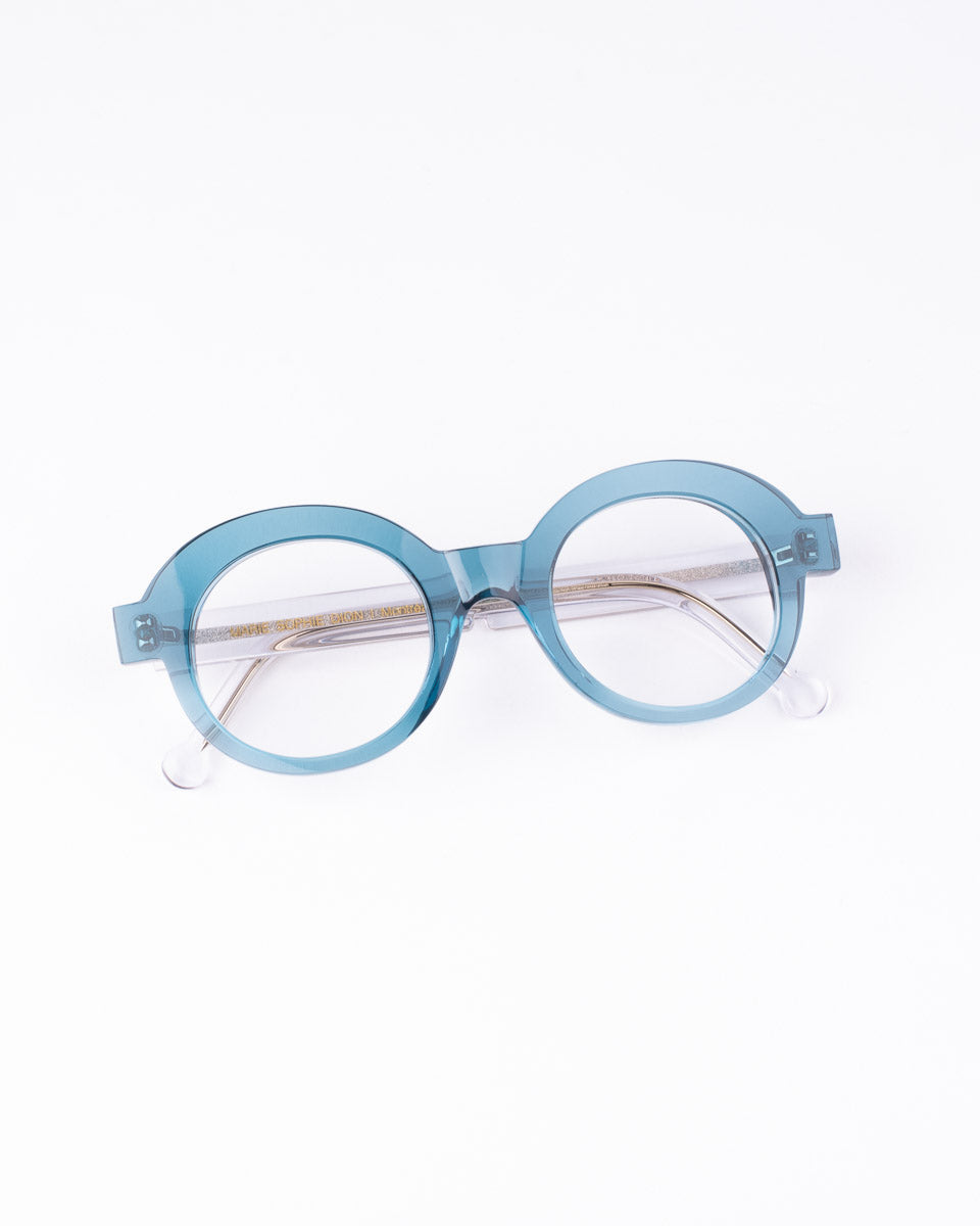 Marie-Sophie Dion - Latraverse1 - Blu | Bar à lunettes:  Marie-Sophie Dion