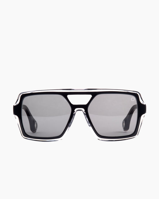 Blake Kuwahara - Turnbull - Midnight | glasses bar