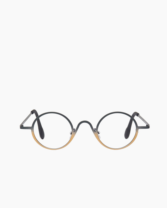 Theo-Stanley-463 | glasses bar