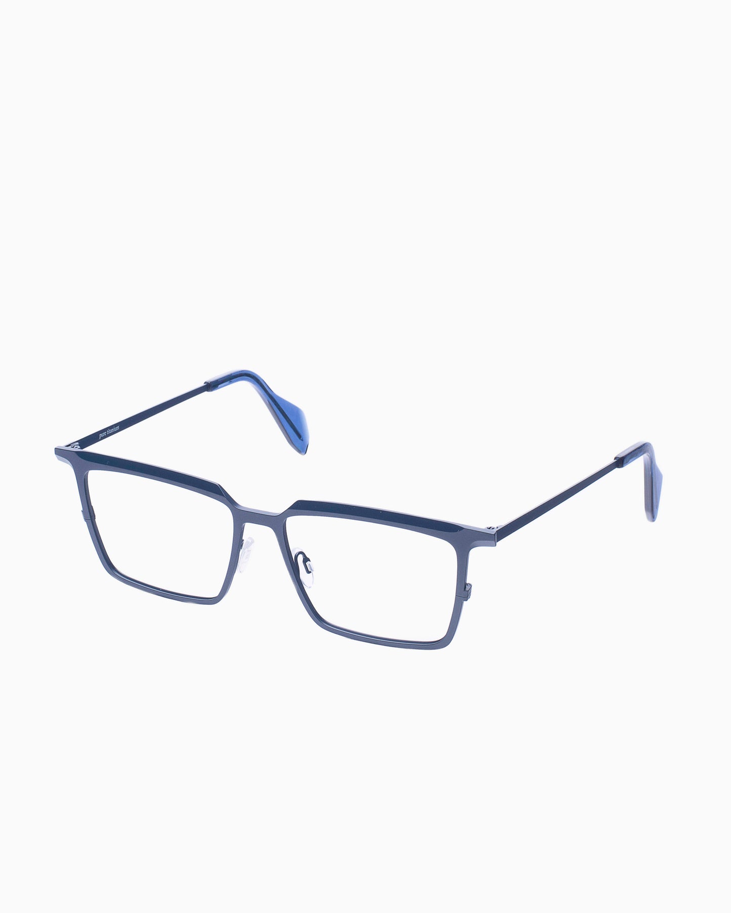 Theo-Barion-353 | glasses bar