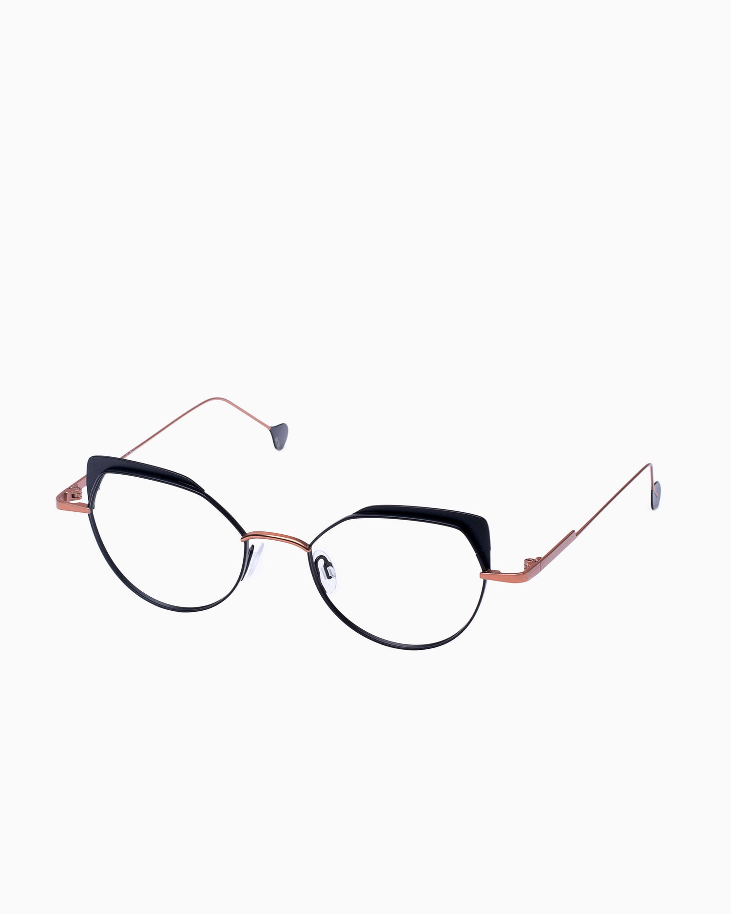 black metal butterfly eyeglasses by Anne et Valentin model Comete, front view, lunettes de vue Noir papillon