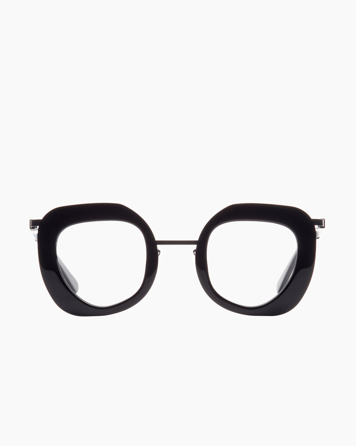 black metal butterfly eyeglasses by Gamine model Agay sodermalm, front view, lunettes de vue papillon couleur noir