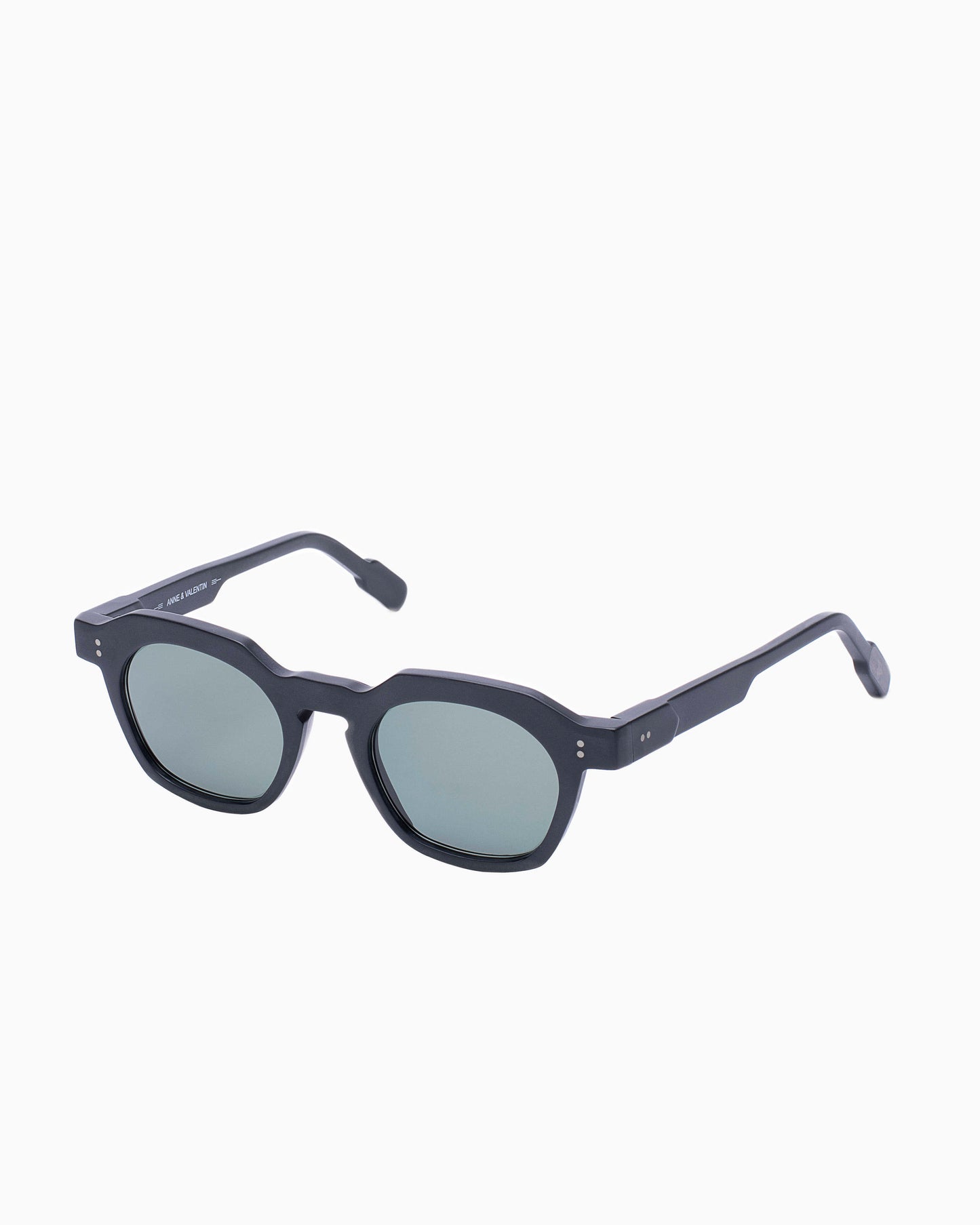 Anne and Valentin - sargent - 0 | glasses bar