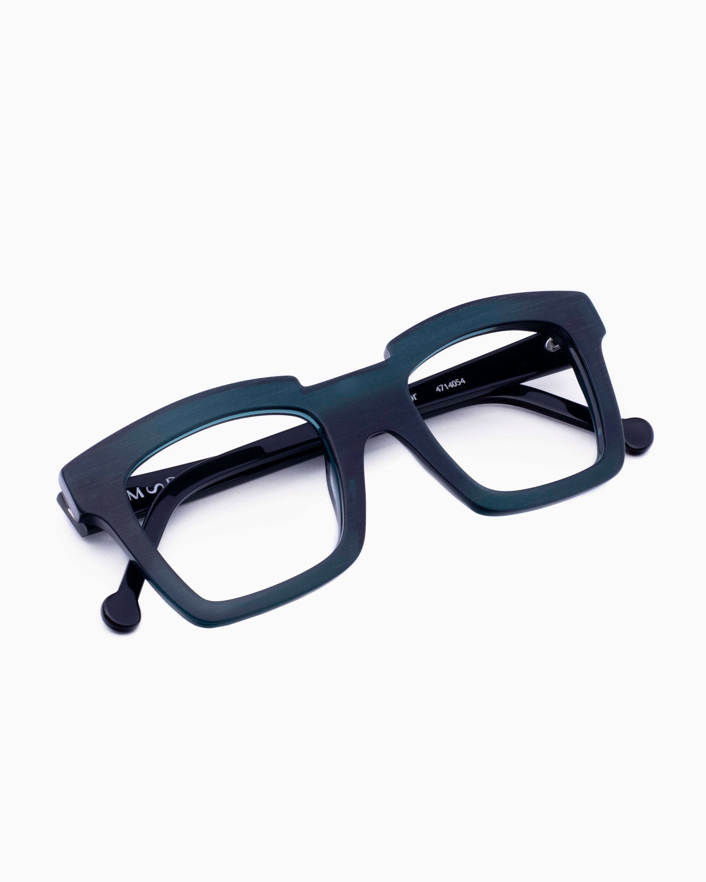 Marie-Sophie Dion - Willard - For | glasses bar