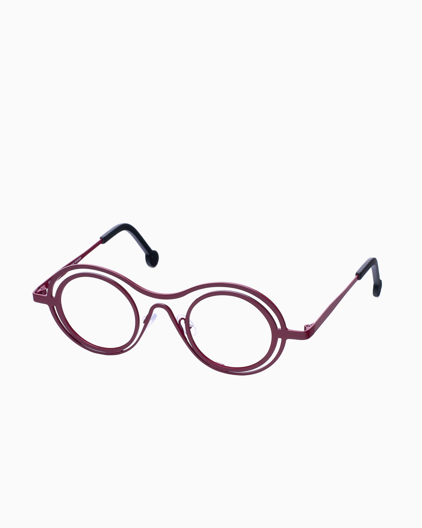 Theo - Conversation - 191 | glasses bar