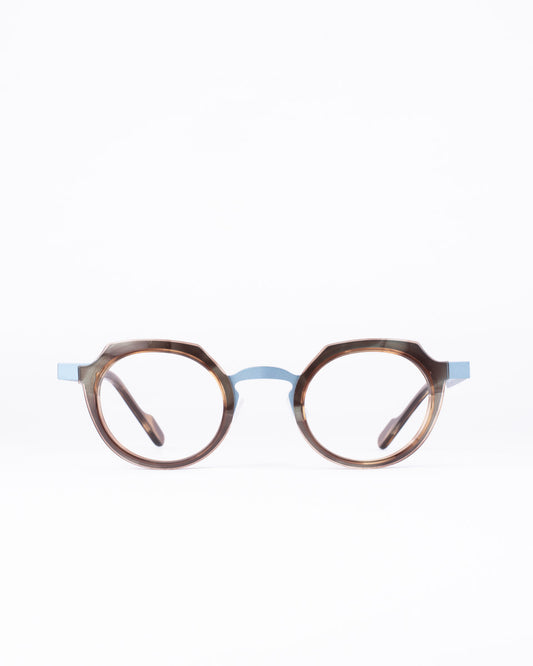 Anne and Valentin - france - U222 | glasses bar