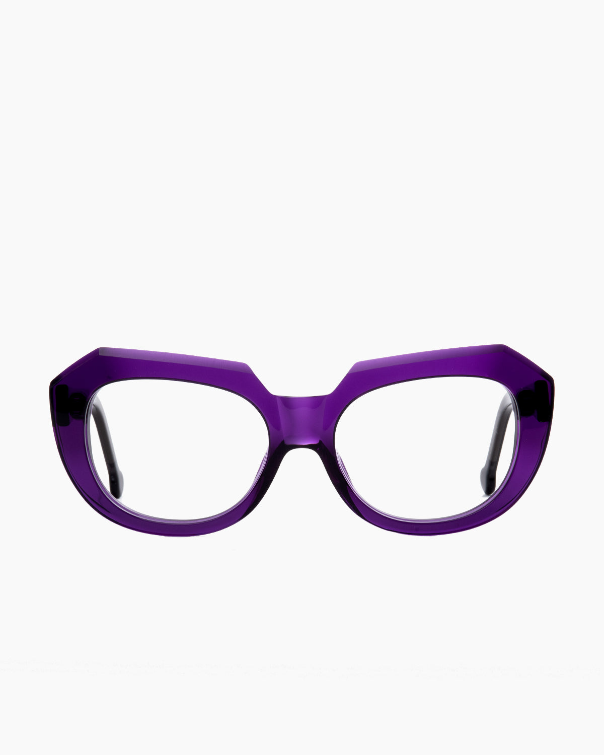 purple plastic cat eyeglasses by Marie-Sophie Dion model Lemay, front view, lunettes de vue violet chat