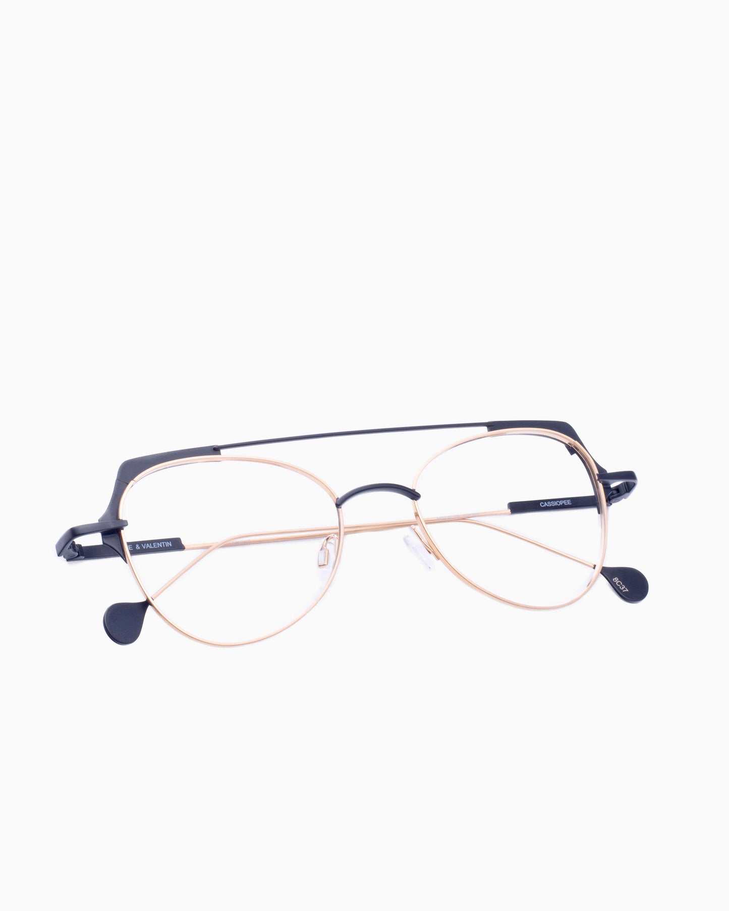 Anne and Valentin - Cassiopee - 8c37 | glasses bar