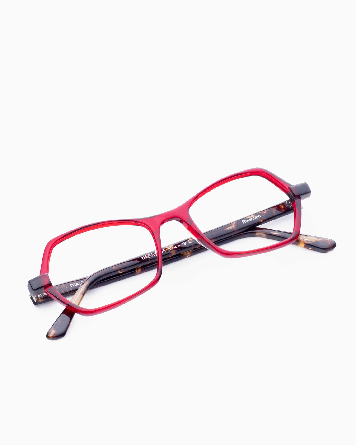 red plastic butterfly eyeglasses by Traction model Narayana, front view, lunettes de vue papillon couleur Rouge