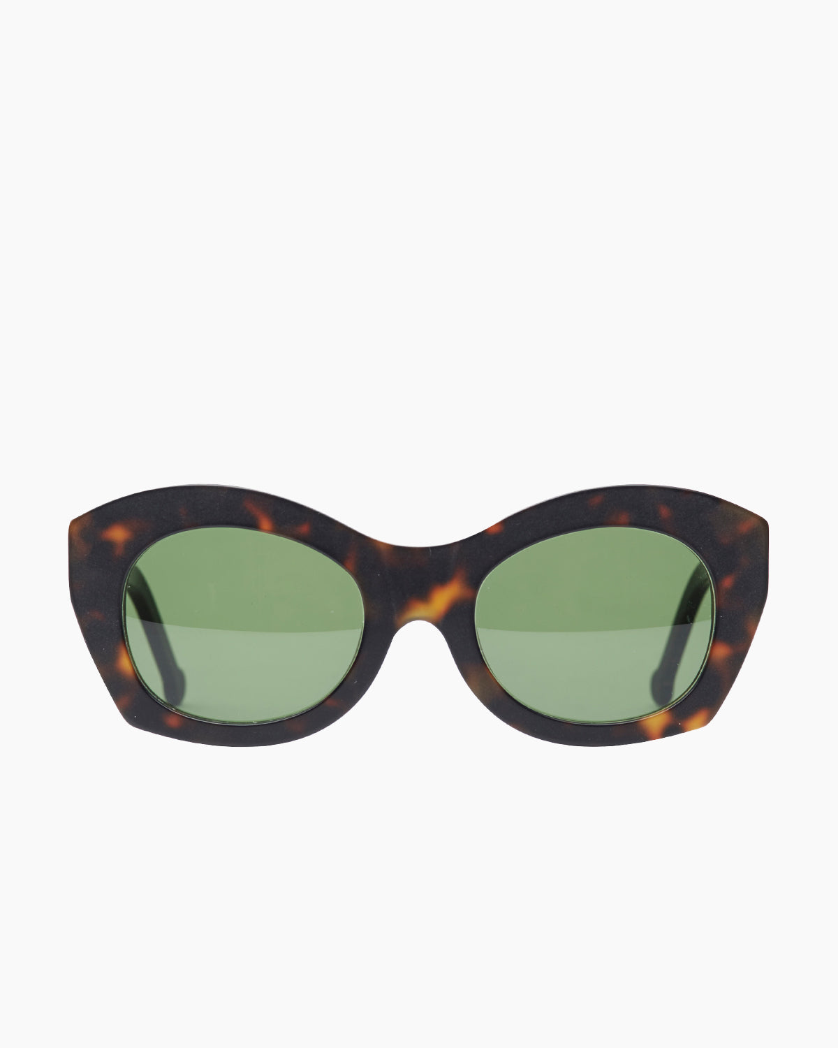 tortoise plastic oval  sunglassesby Marie-Sophie Dion model ArpinS, front view, lunettes de vue ovale couleur Écaille de tortue