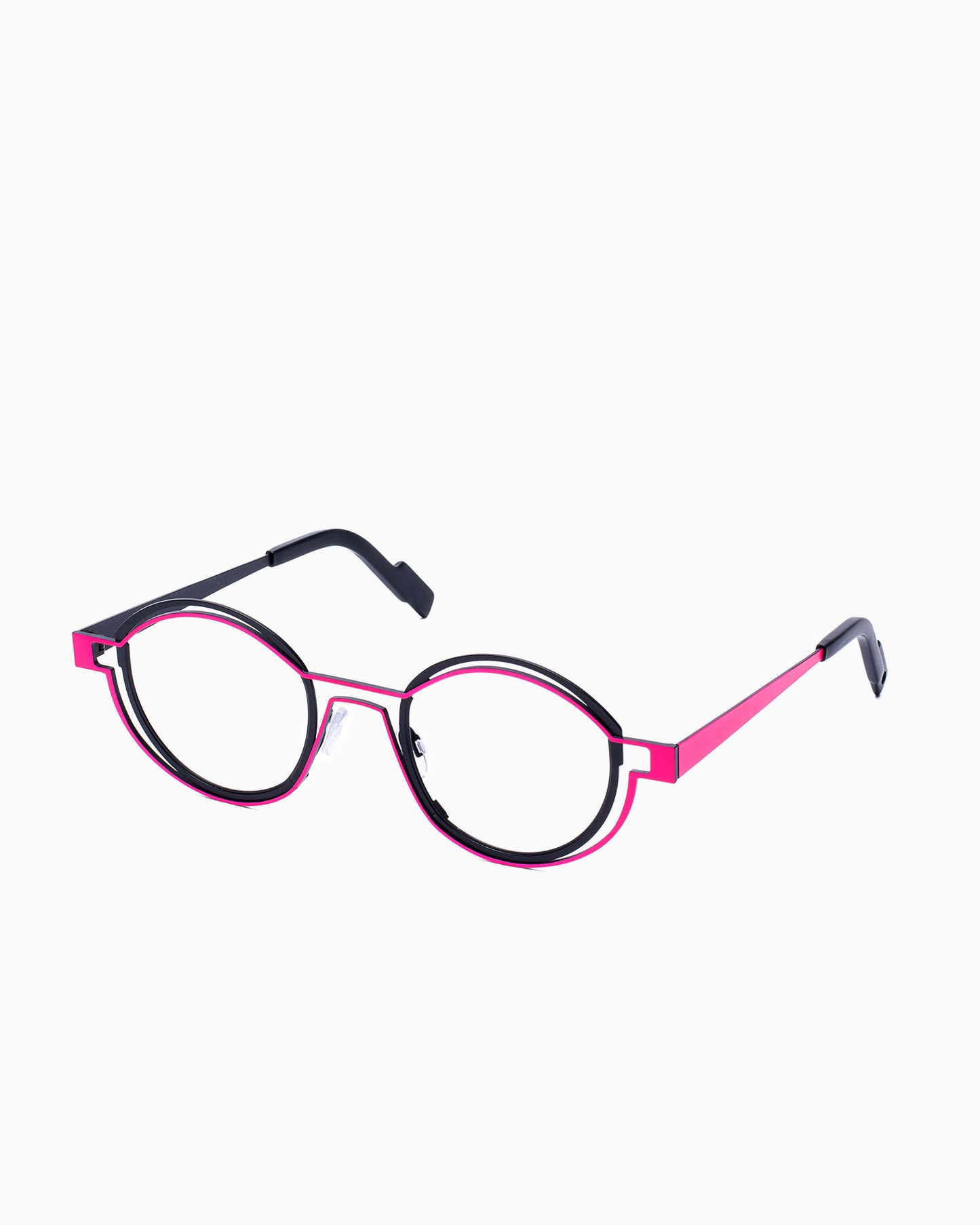Theo - tracing - 386 | glasses bar